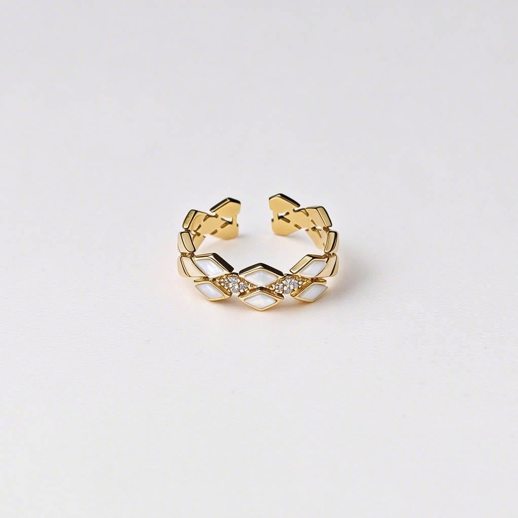 Rhombus Shell Open Ring